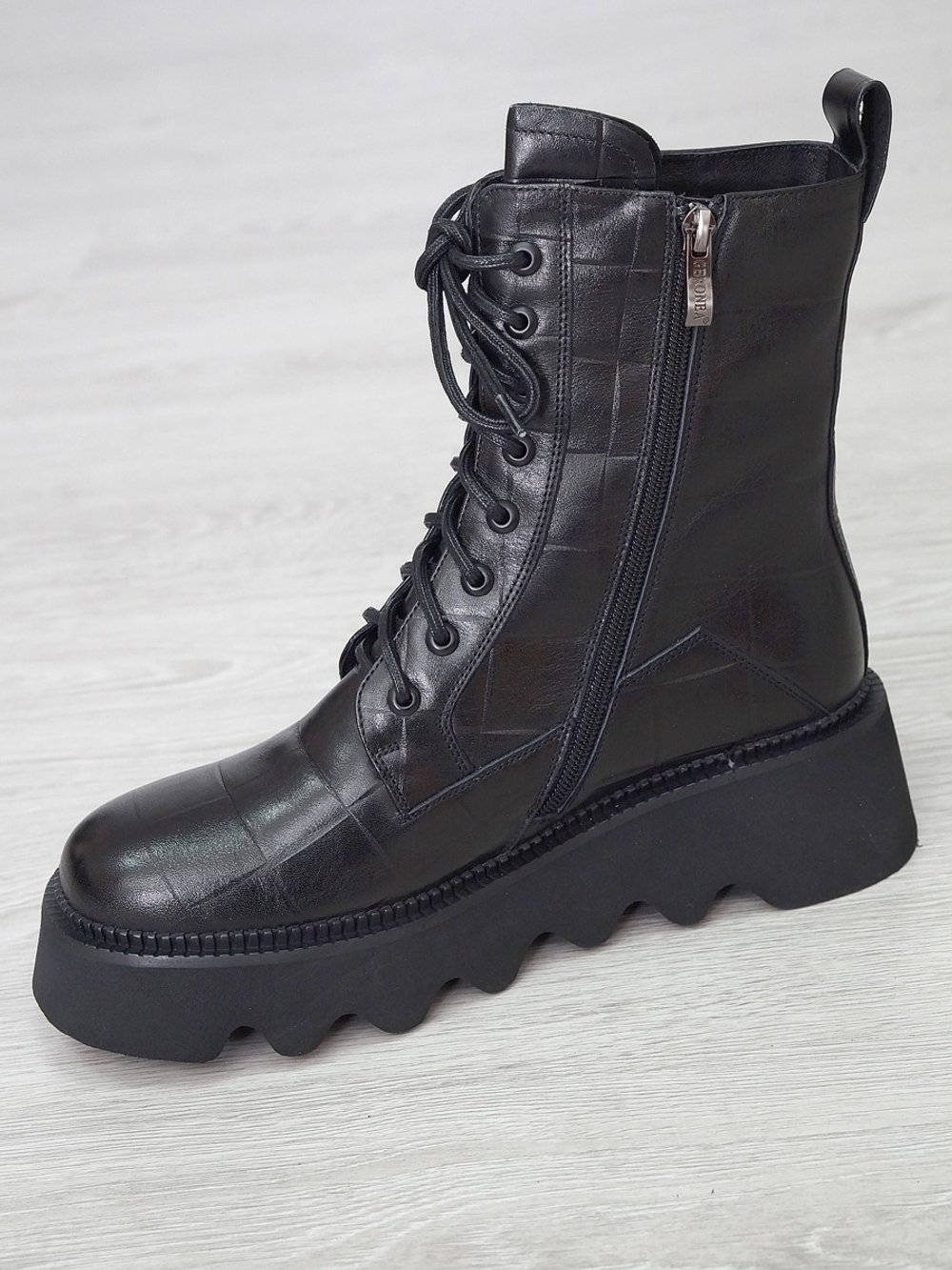 Ботинки женские демисезонные