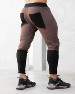 Штаны BODY ENGINEERS Tulum Jogger Dune Mahogany