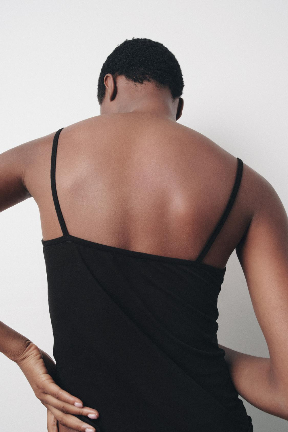 ZARA ТОП НА БРЕТЕЛЯХ SOFT, ЧЕРНЫЙ