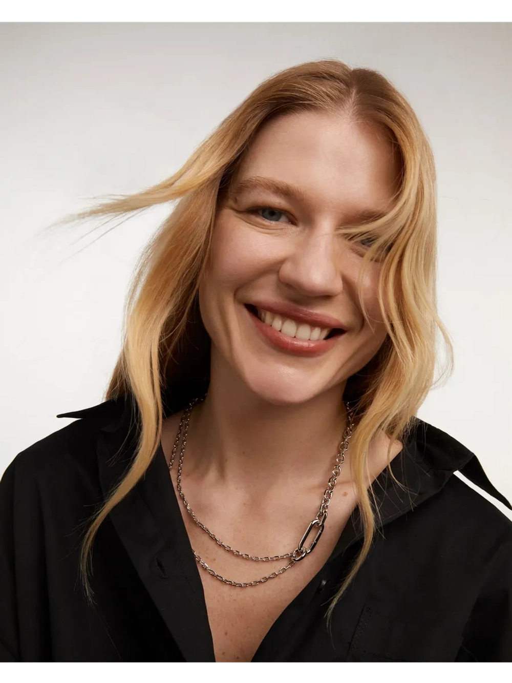 Колье Vesta Латунь покрытая родием