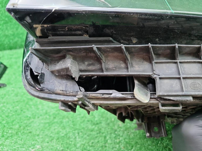 Фара левая BMW 5er G30 (2020-2023) LED