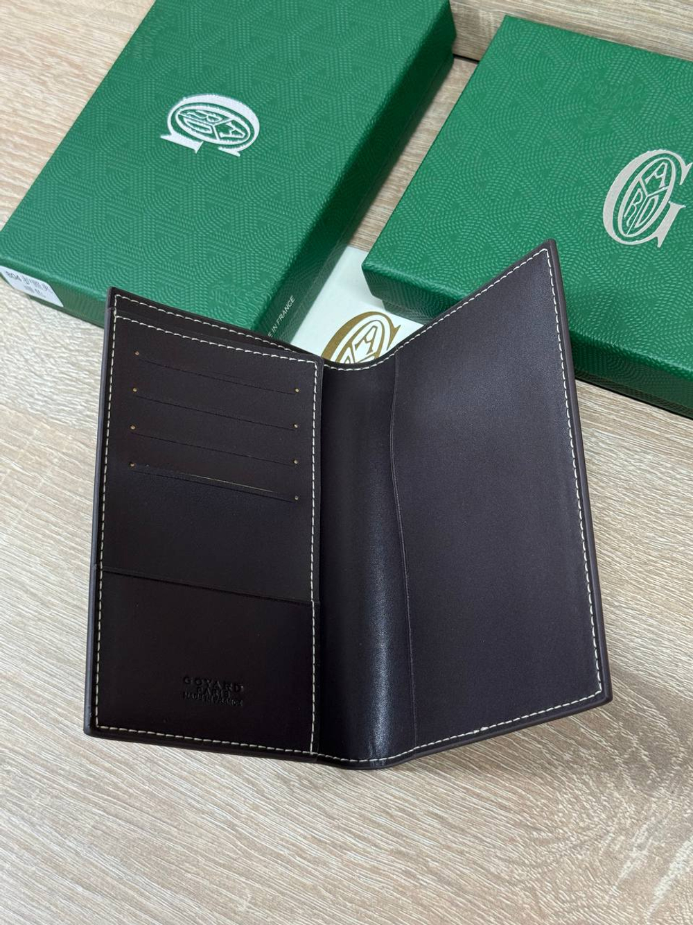 Обложка на паспорт Goyard