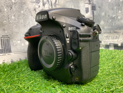 Nikon D810 (75.500 кадров
