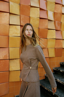 ZARA ТОП ИЗ САРЖИ С ПУГОВИЦАМИ, СВЕТЛО-КОРИЧНЕВЫЙ