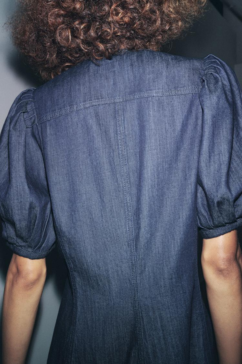 ZARA ДЖИНСОВОЕ ПЛАТЬЕ — ZW COLLECTION, СИНИЙ