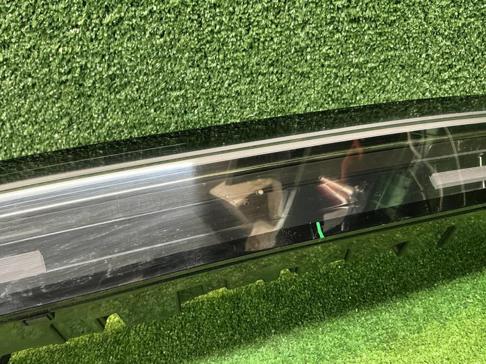 Фонарь крышки багажника Lixiang L7 (2023-н.в.)