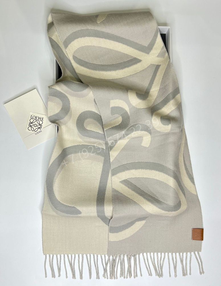 Шарф Loewe