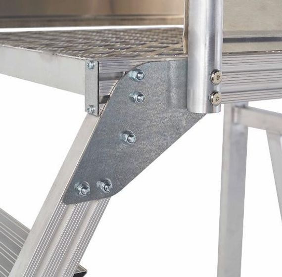 Вышка - стремянка разборная на колесах (300кг+150кг) MEGAL ВС3-2.0