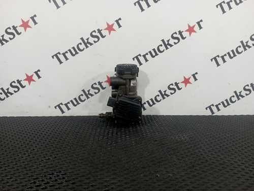 Кран управления тормозами прицепа 2020г