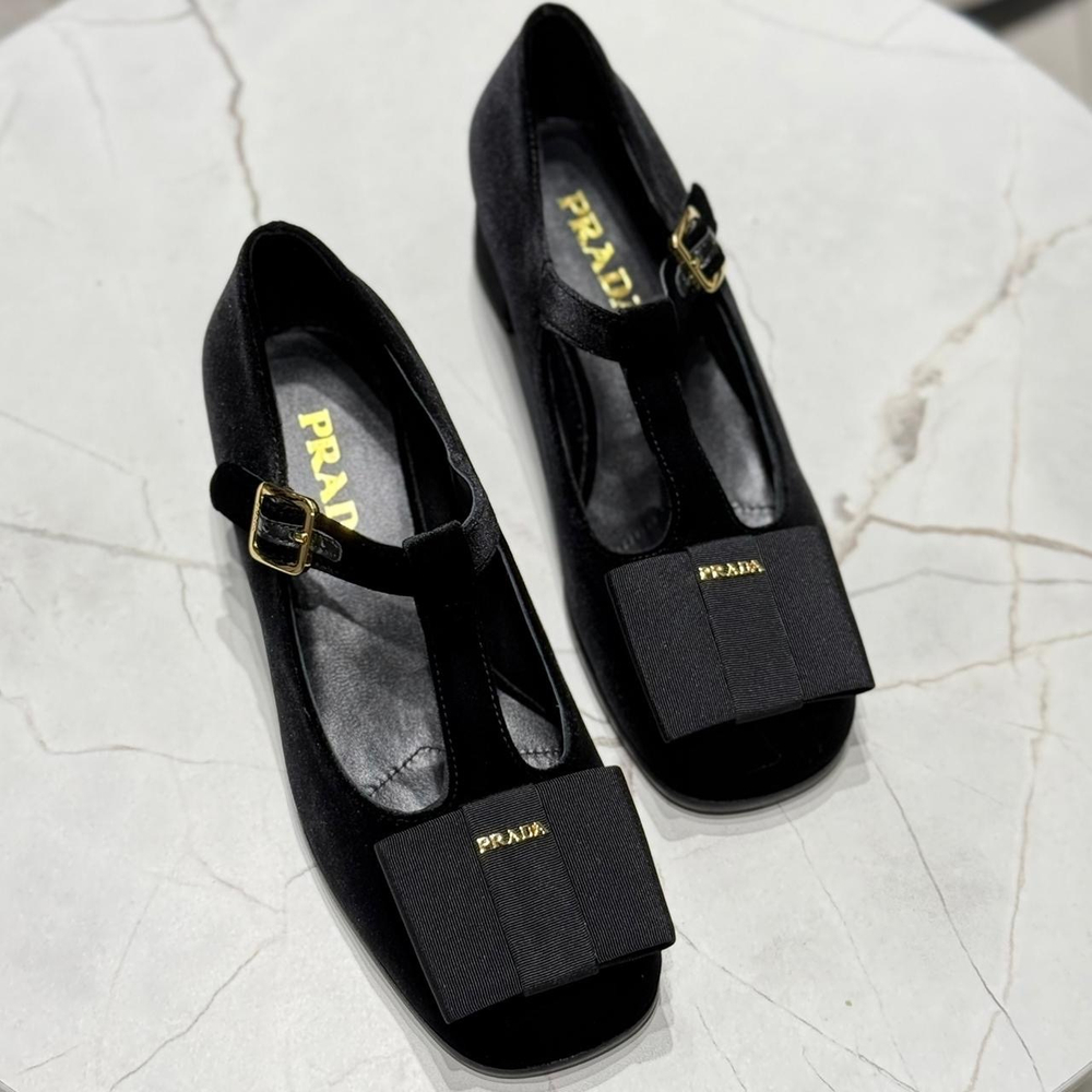 Туфли Prada