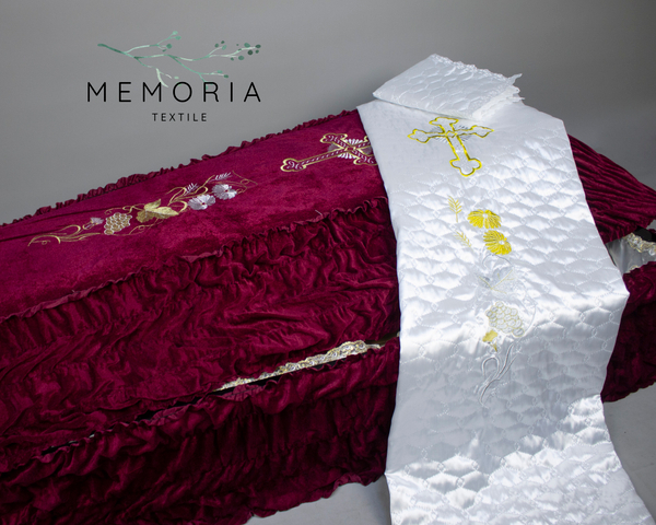 Комплект обивки "Бархат Объемная вышивка" с постелью, покрывалом и наволочкой