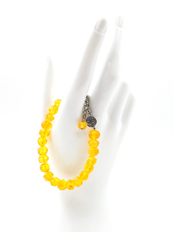 Браслет из цельного необработанного янтаря