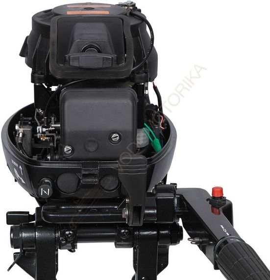 Лодочный мотор MARLIN MP 15 AMHS 15 л.с. двухтактный