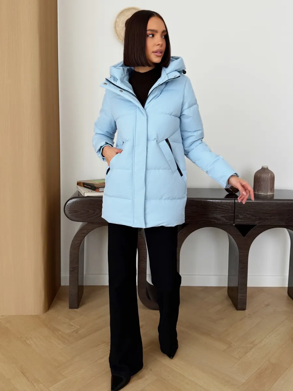 Куртка весенняя удлиненная со съемным капюшоном