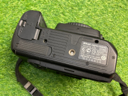 Nikon D7000 (115.000 кадров)