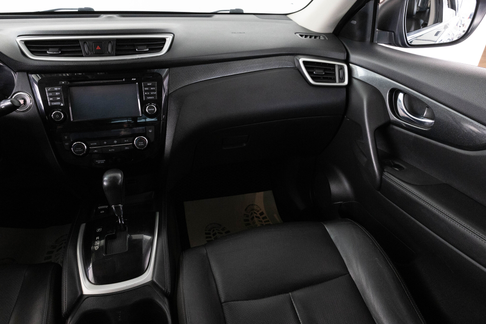 Nissan X-Trail, 2015 год
