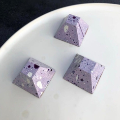 834 | Форма для шоколадных конфет "Пирамидка" (275*175мм)