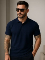 Синяя футболка поло мужская на осень