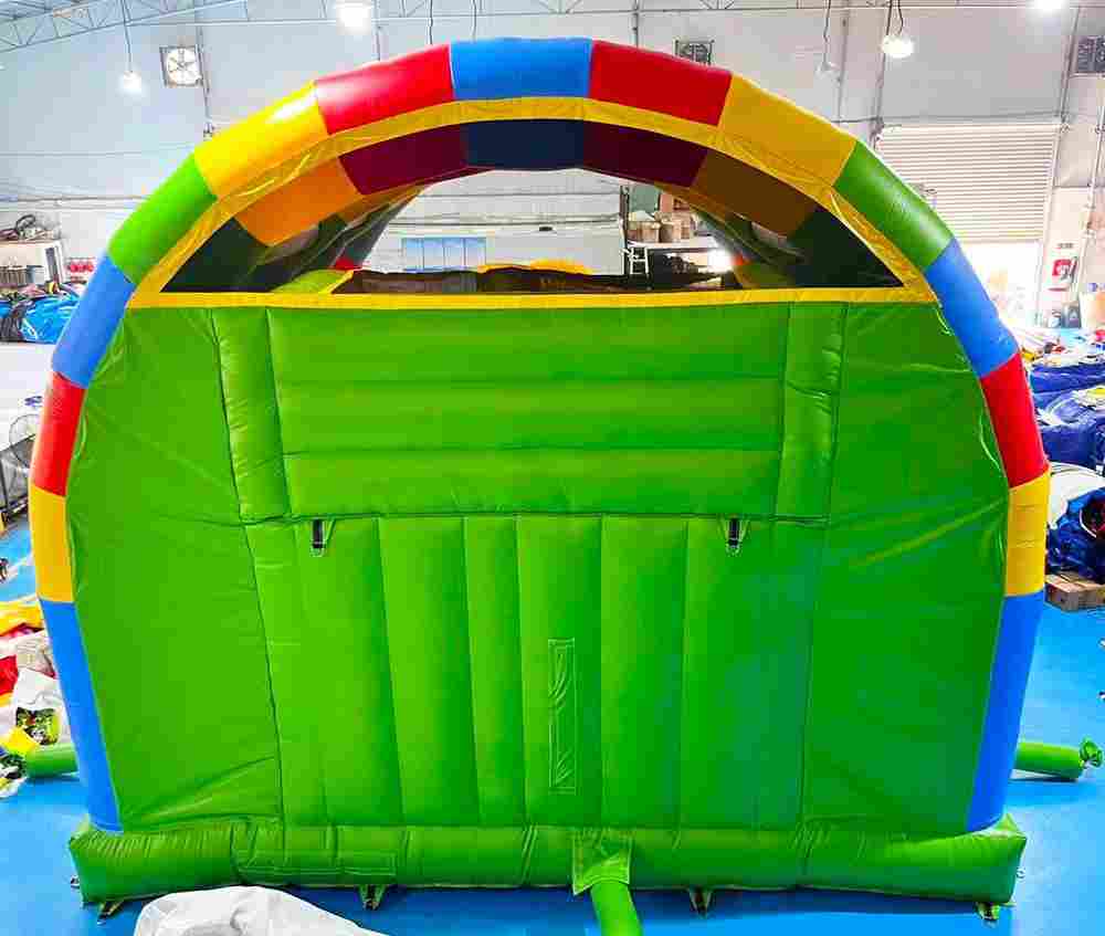 Коммерческий надувной батут «Страна Сафария» 8*6*5 м