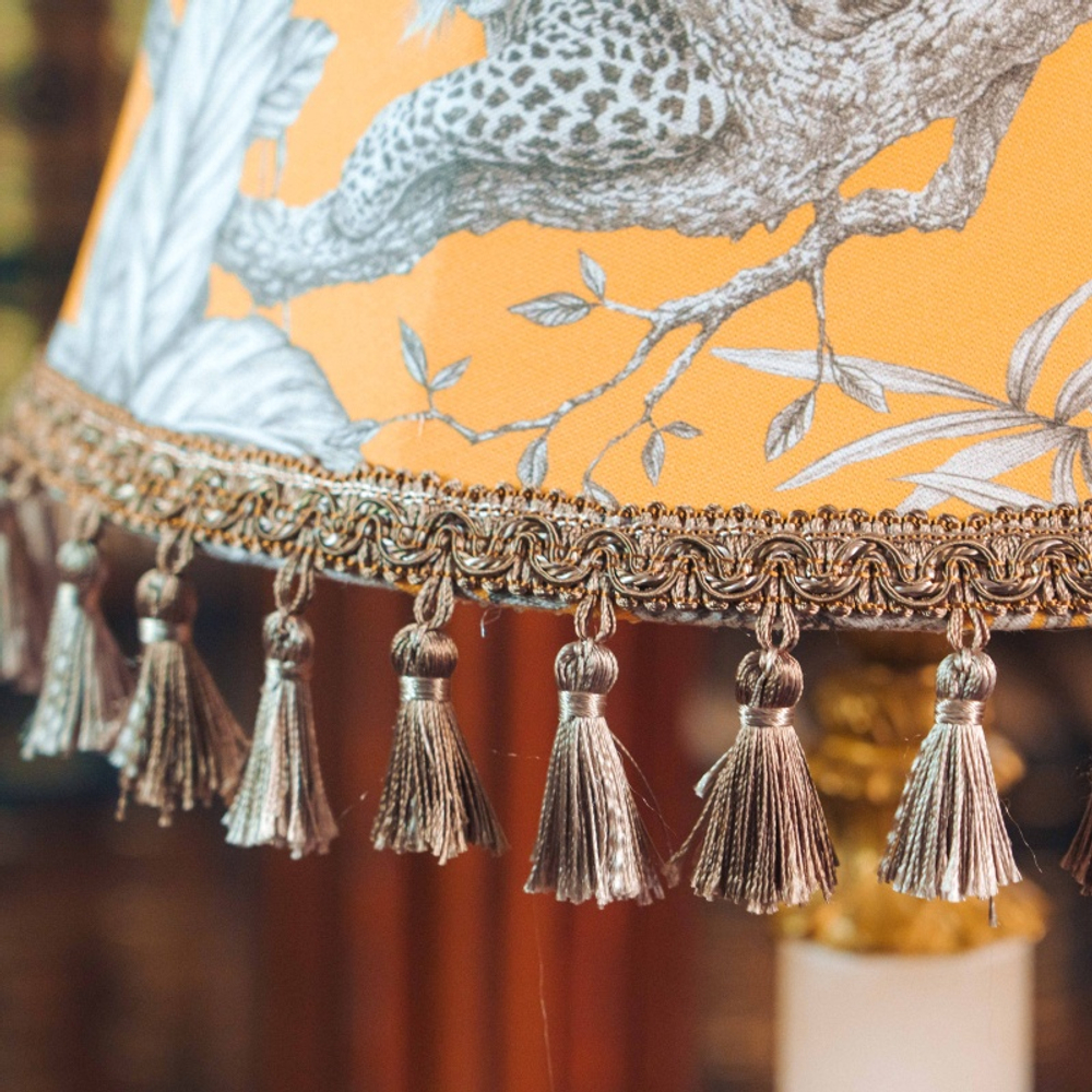 Настольная лампа с основанием из оникса и латуни