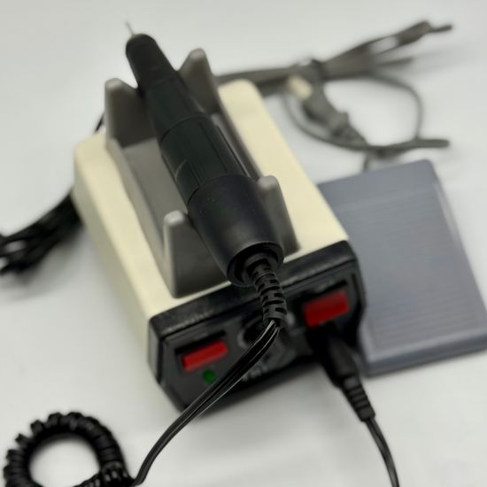 Машинка для аппаратного маникюра TRUVI 204/102L 35000об