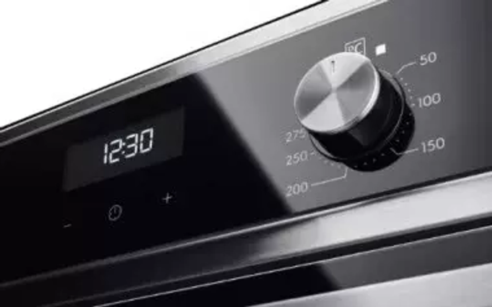 Встраиваемый электрический духовой шкаф Electrolux OEH5E40X