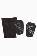 Футбольные щитки G-Form Pro-S Blade