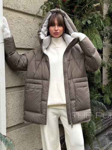 Пуховик двухсторонний в цвете капучино с капюшоном