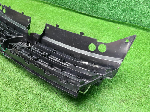 Решетка радиатора VW Tiguan 2 (2016-2020)