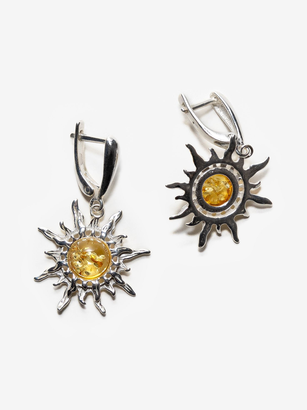 Серебряные серьги с цельным янтарем "Солнце", серебро 925 пробы