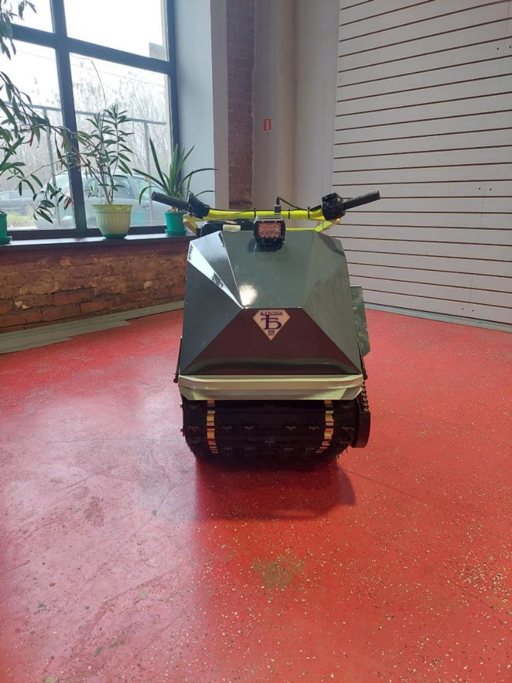 Мотобуксировщик БУРЛАК Пионер