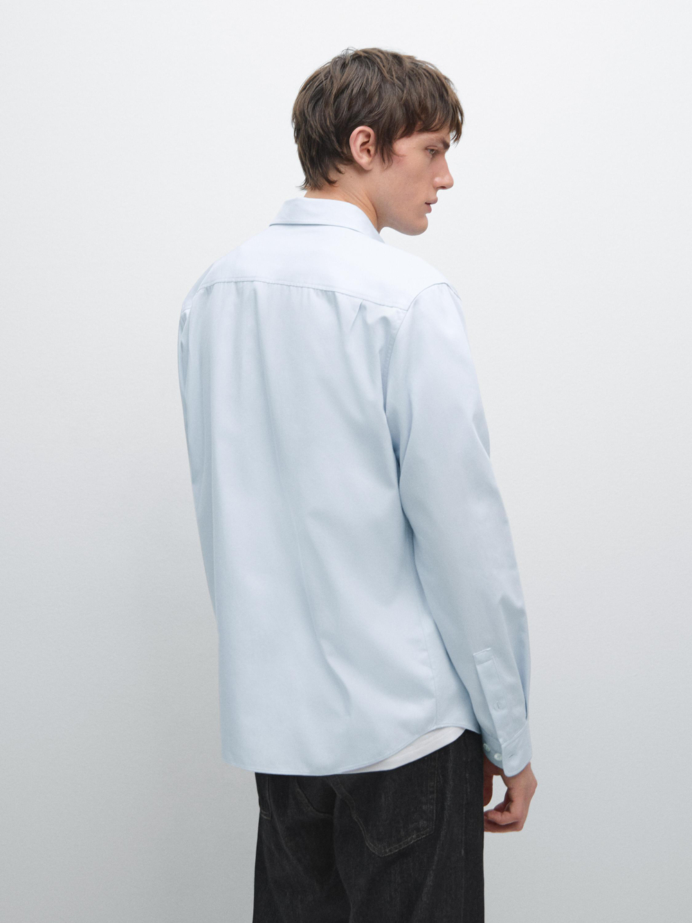 Massimo Dutti Рубашка классического кроя из хлопковой смеси, небесно-голубой