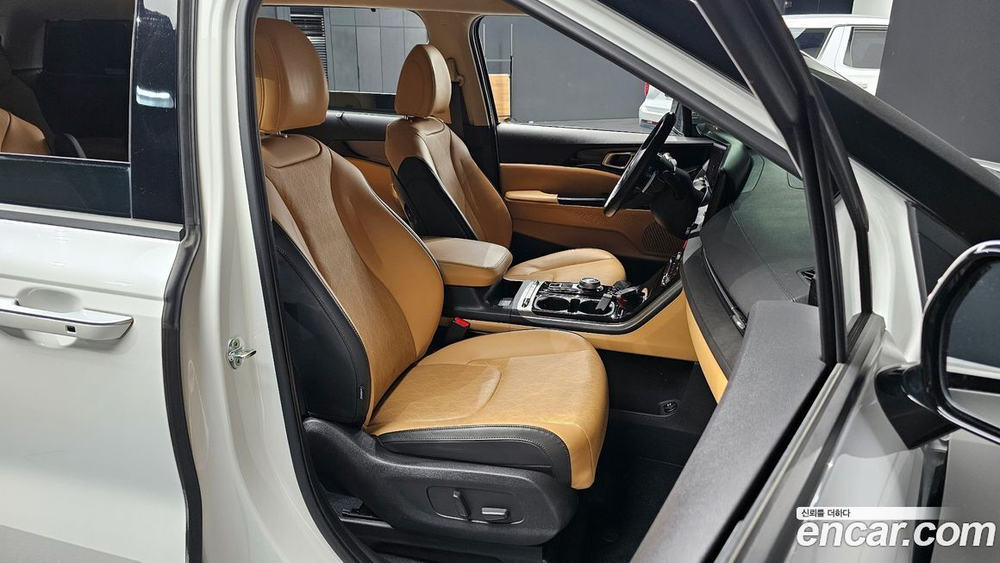 Kia Carnival (Sedona) 4 Generation 9-и местный Noblesse (07.2021)