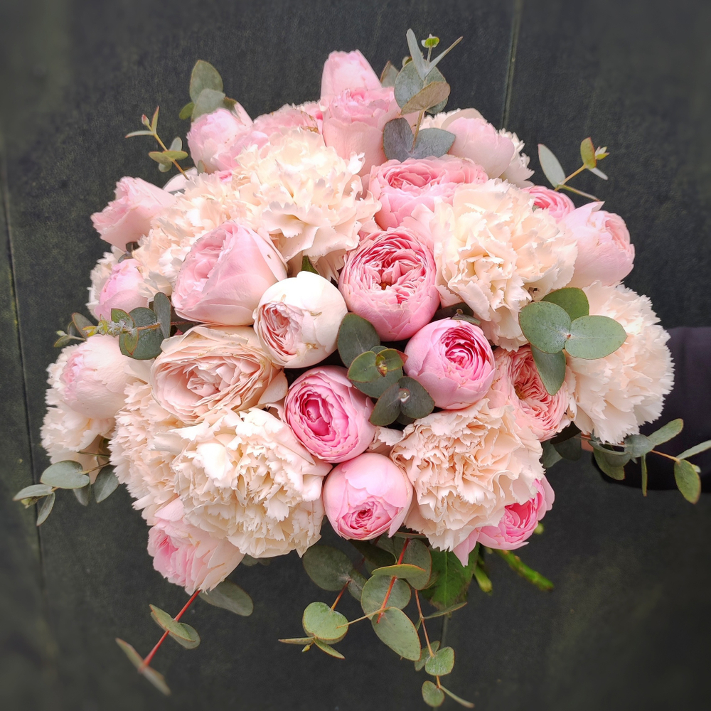 Букет невесты и бутоньерка