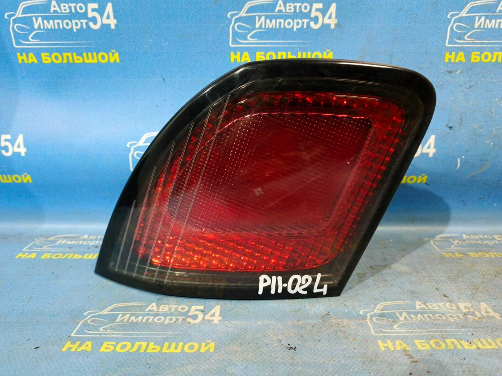 Вставка багажника левая NISSAN PRIMERA 1999