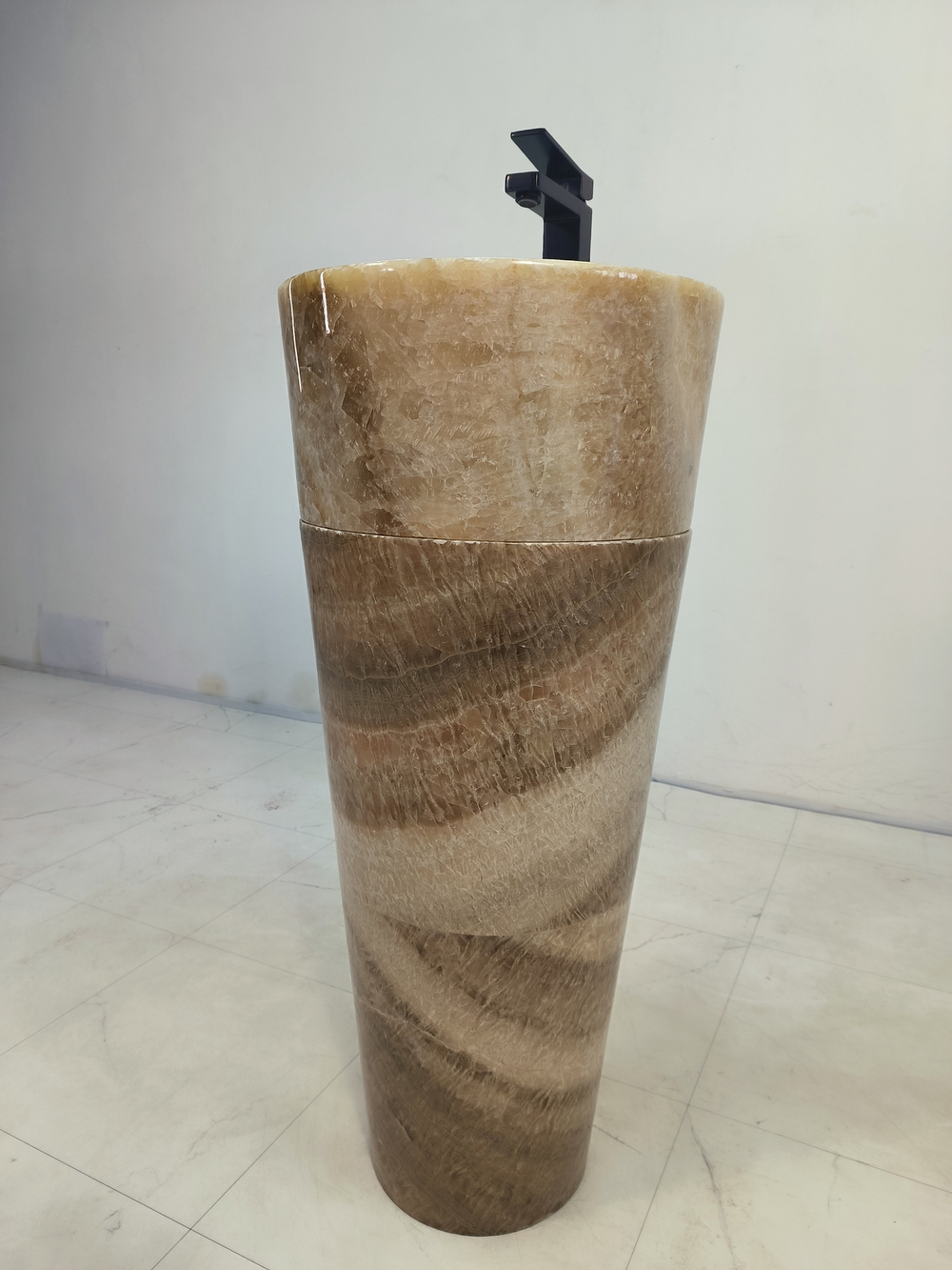 Раковина напольная из оникса Sunset ON-61348 (40*40*90)