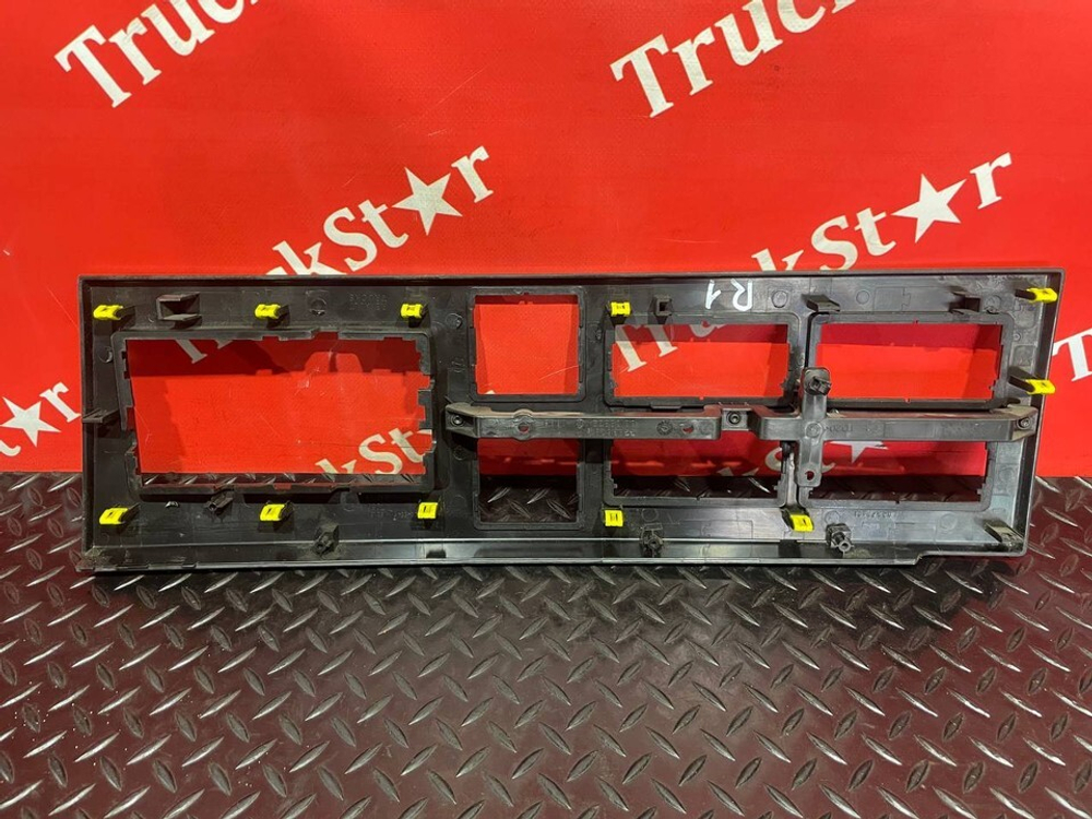 Рамка центральной консоли