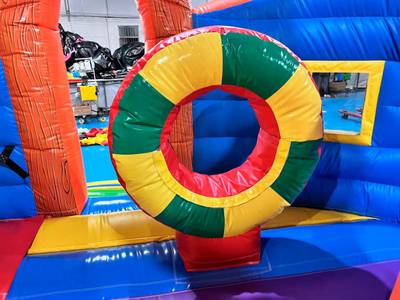 Надувной батут "Веселый кораблик", 7x5x5 м.