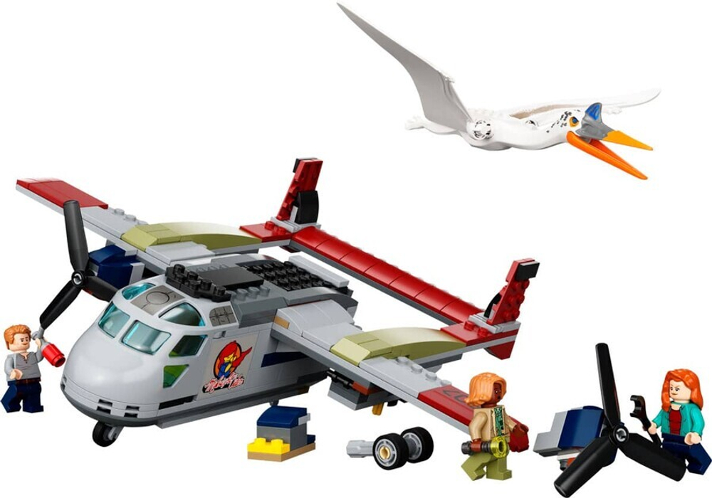 Конструктор LEGO Jurassic World 76947 Кетцалькоатль: нападение на самолёт
