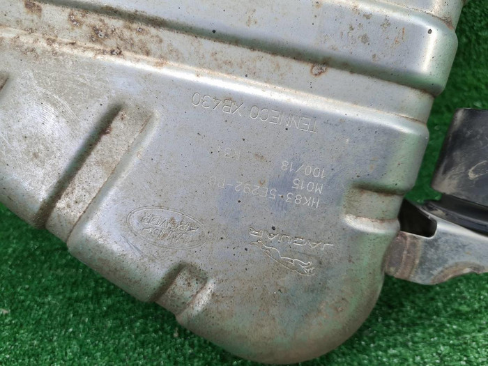 Глушитель Jaguar F-PACE (2016-н.в.)