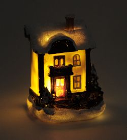 XM-760/1 Новогодняя миниатюра с подсветкой