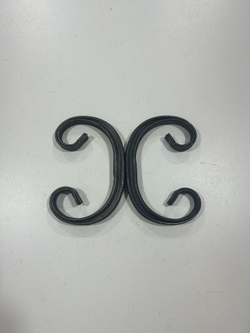 Кованый элемент Вензель 140х90мм профильная труба 15х15мм