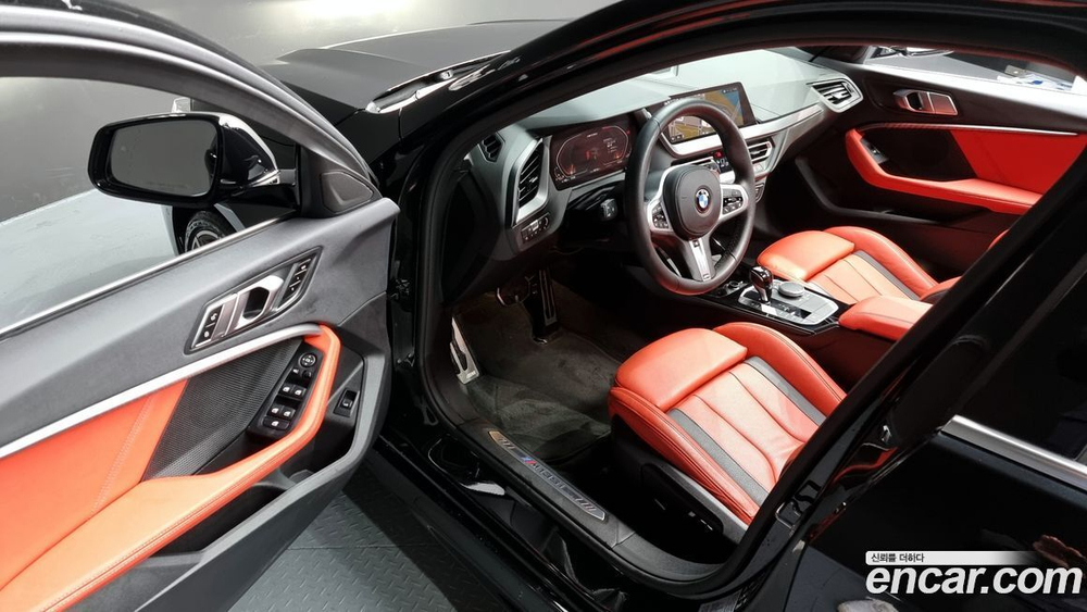 BMW 1 Series (F40) M135i xDrive (08.2022)