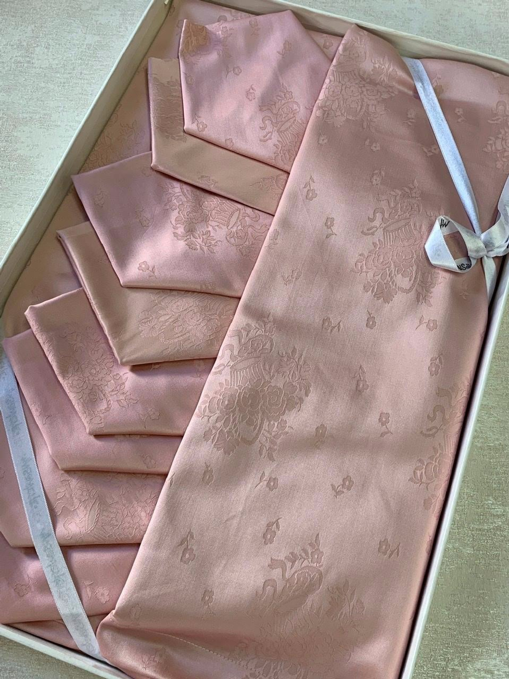 Скатерть 170х220 и 8 салфеток Gamba 9209 Rosa античная роза