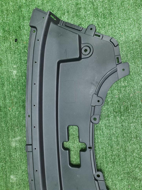 Кожух замка капота Hongqi E-HS9 (2020-н.в.)