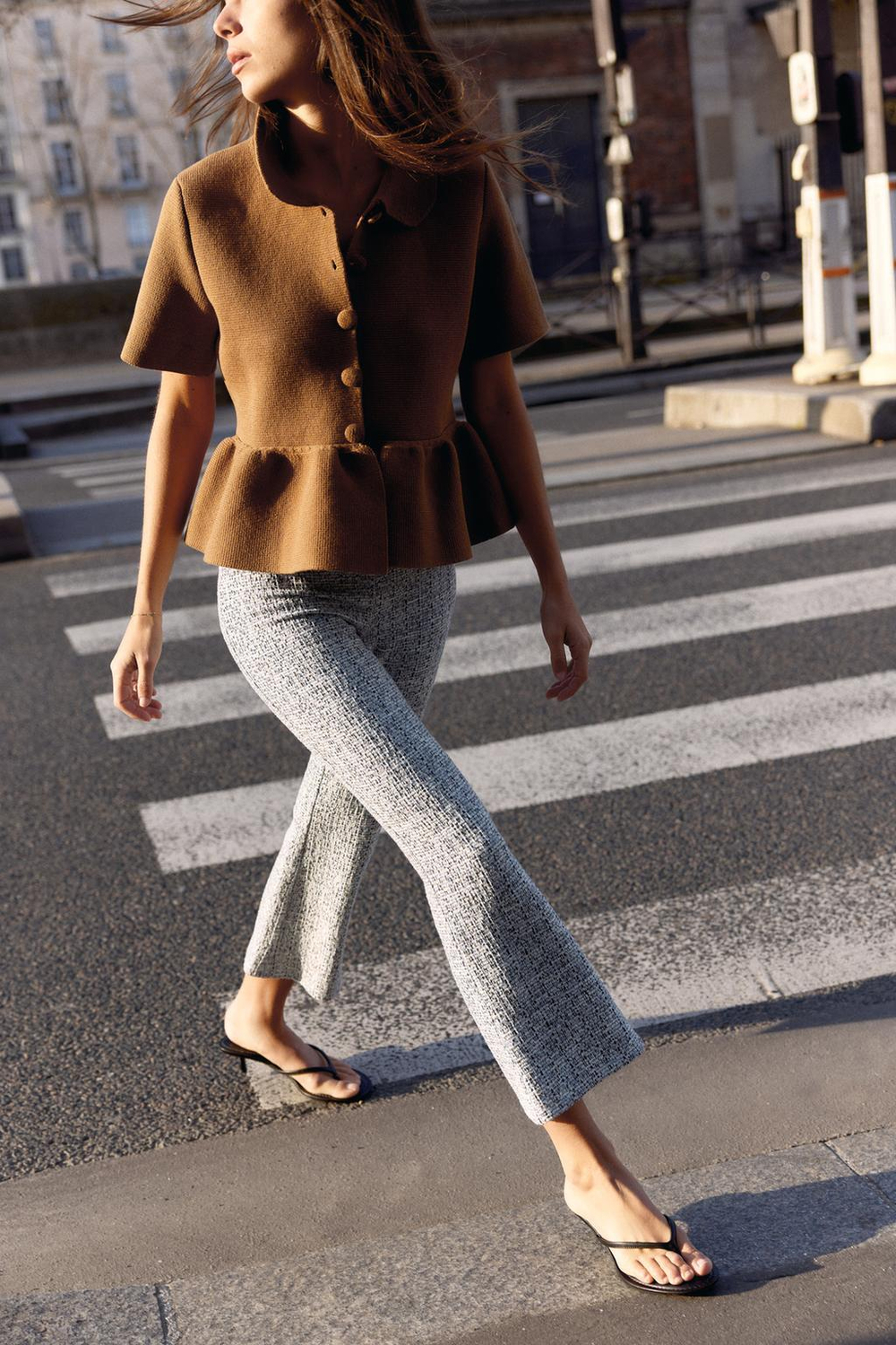 ZARA КАРДИГАН С БАСКОЙ, КАРАМЕЛЬНЫЙ