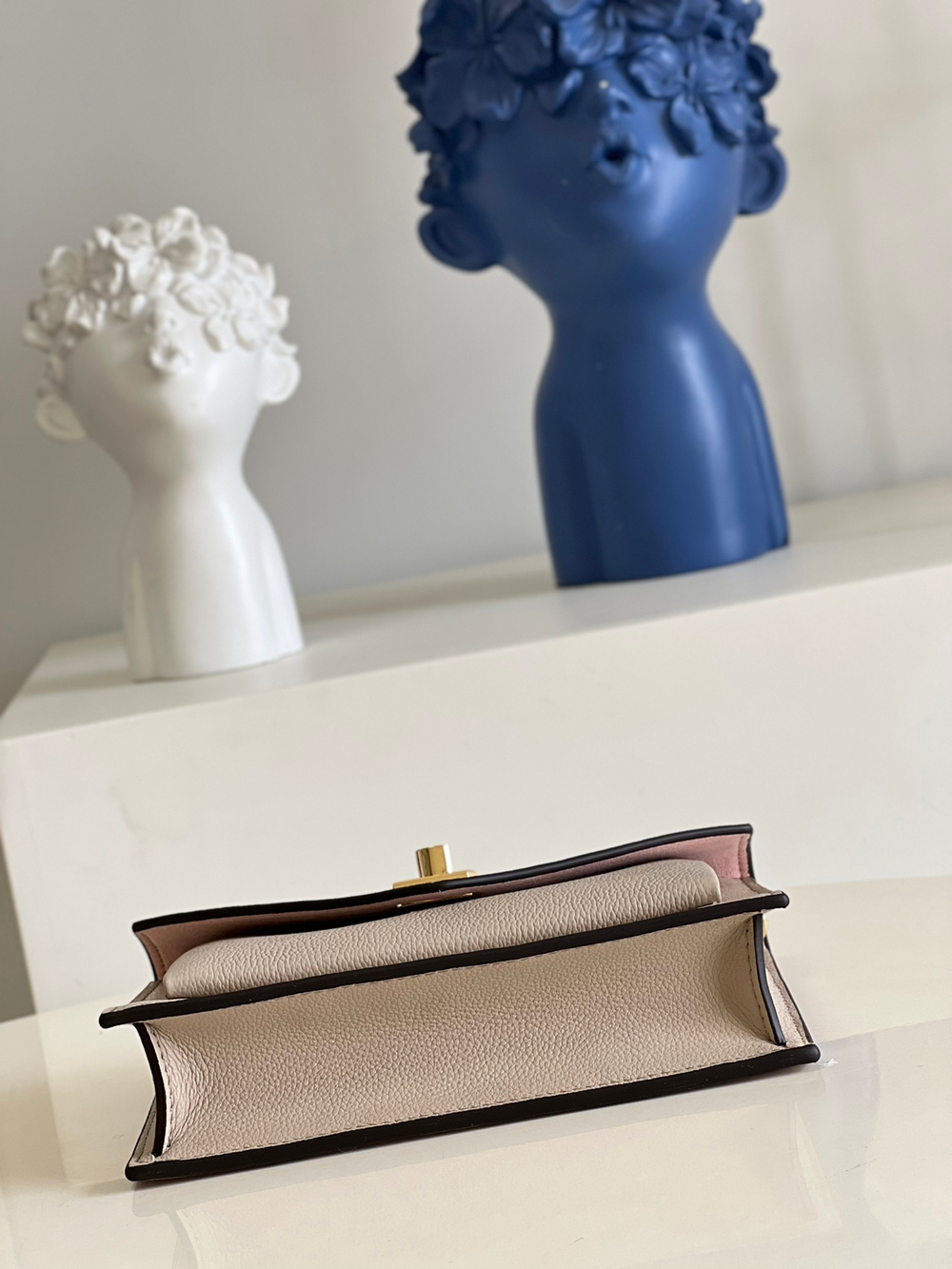 Louis Vuitton Mylockme Chain Pochette