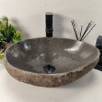 Раковина из речного камня RS-64940 46*35*15 0861