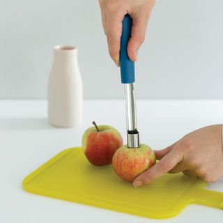 Нож для удаления сердцевины из яблок
