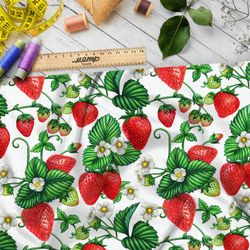 Ткань бязь спелая клубника на белом фоне